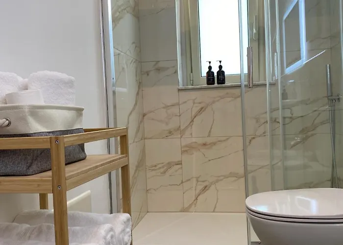 Homes By Palumbo * Prunella